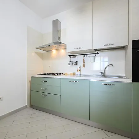 Apartment Viale Dei Colli Aminei 10 Naples
